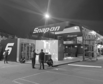 Stand Snap-on — vista de detalle.